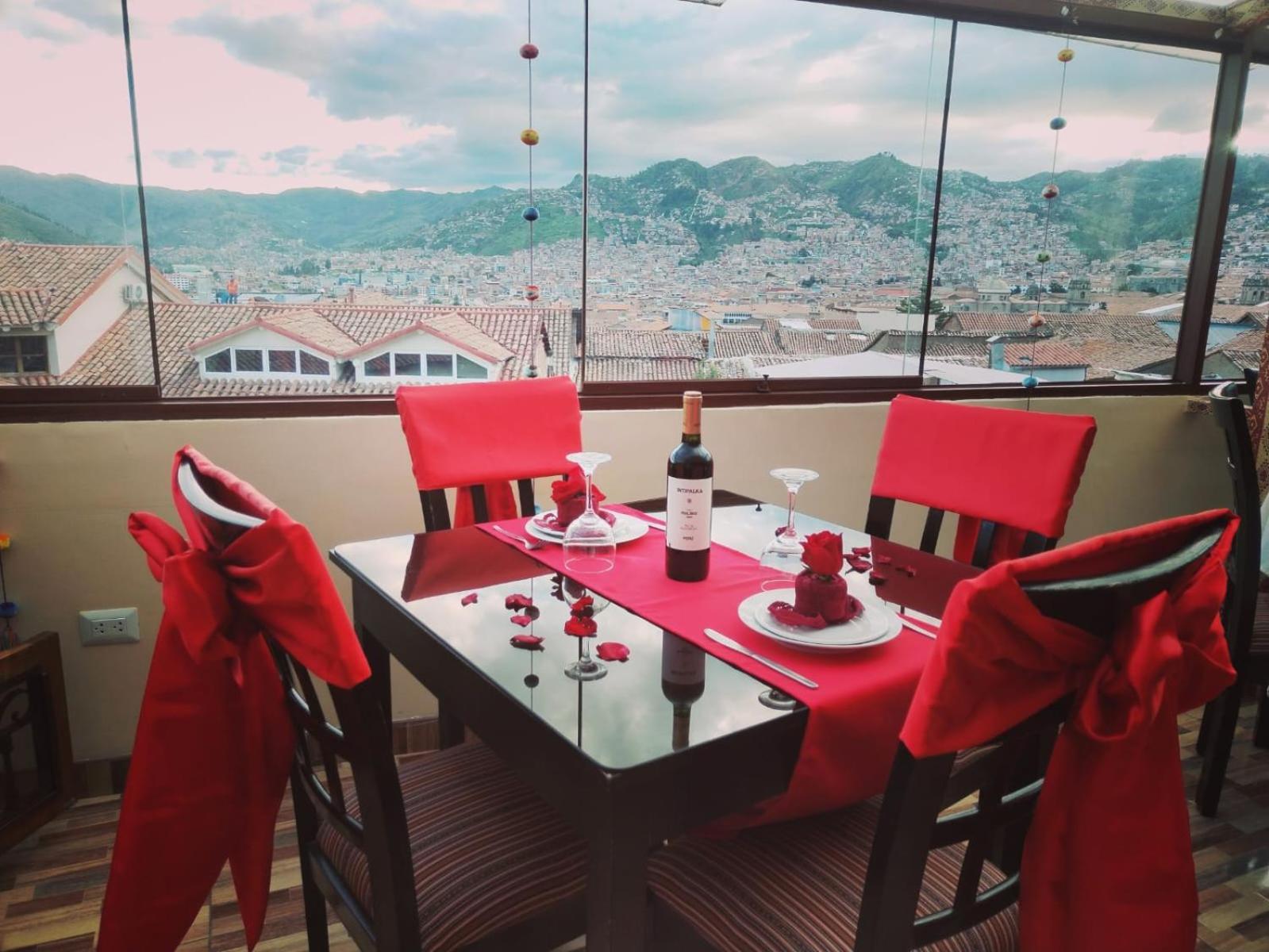 Andean Host 3*