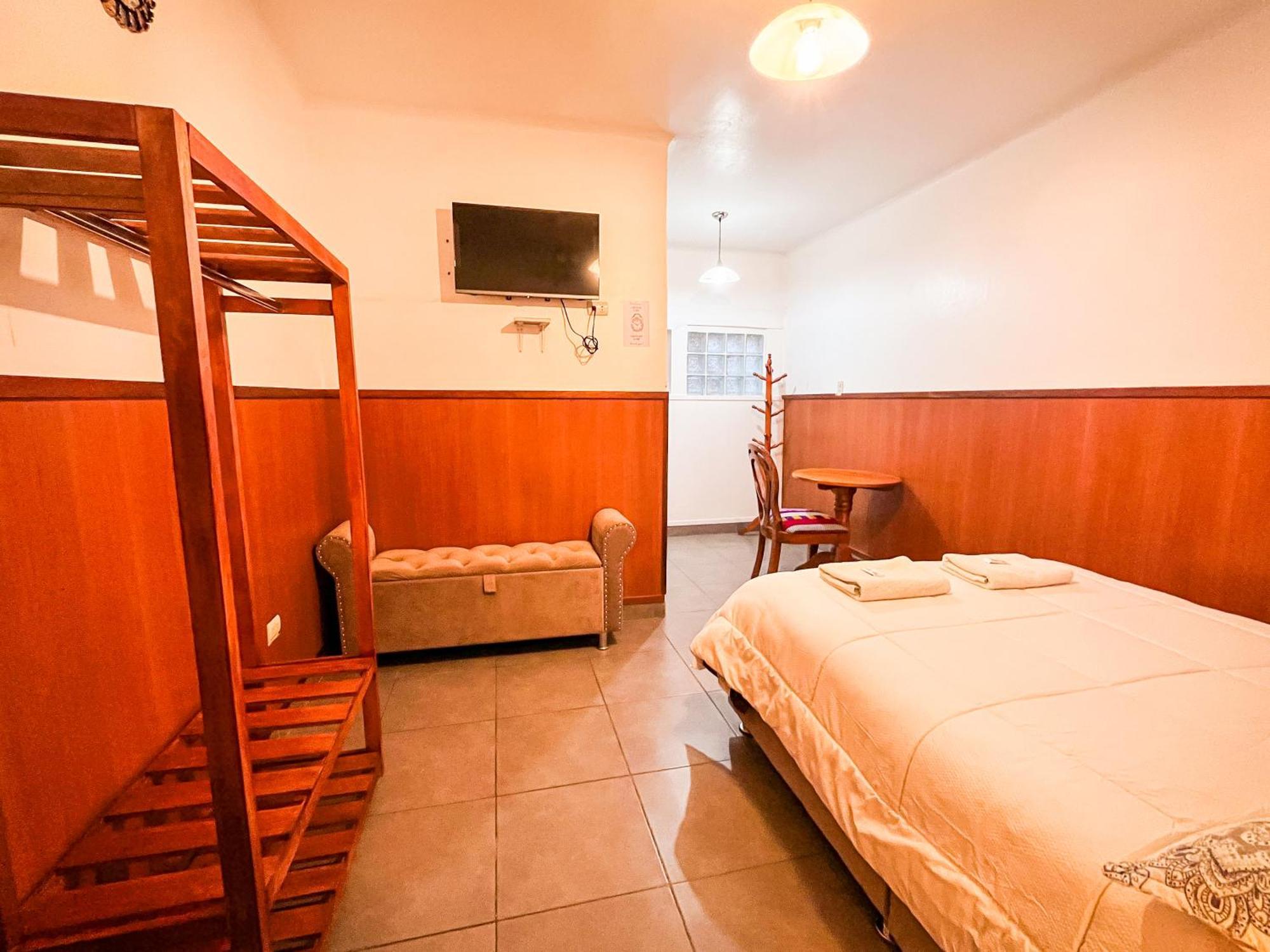 Casa Flamenco San Agustin Bed & Breakfast