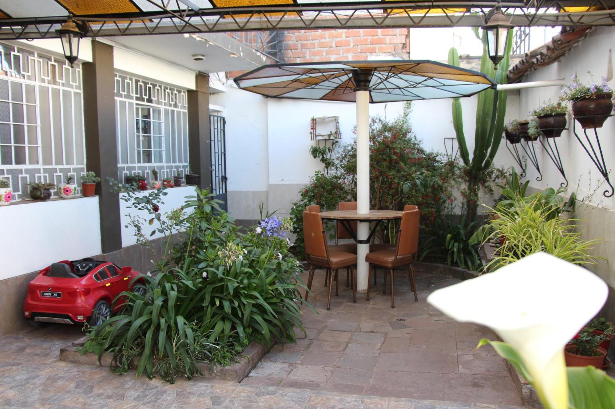 Don Andre House Guest house
