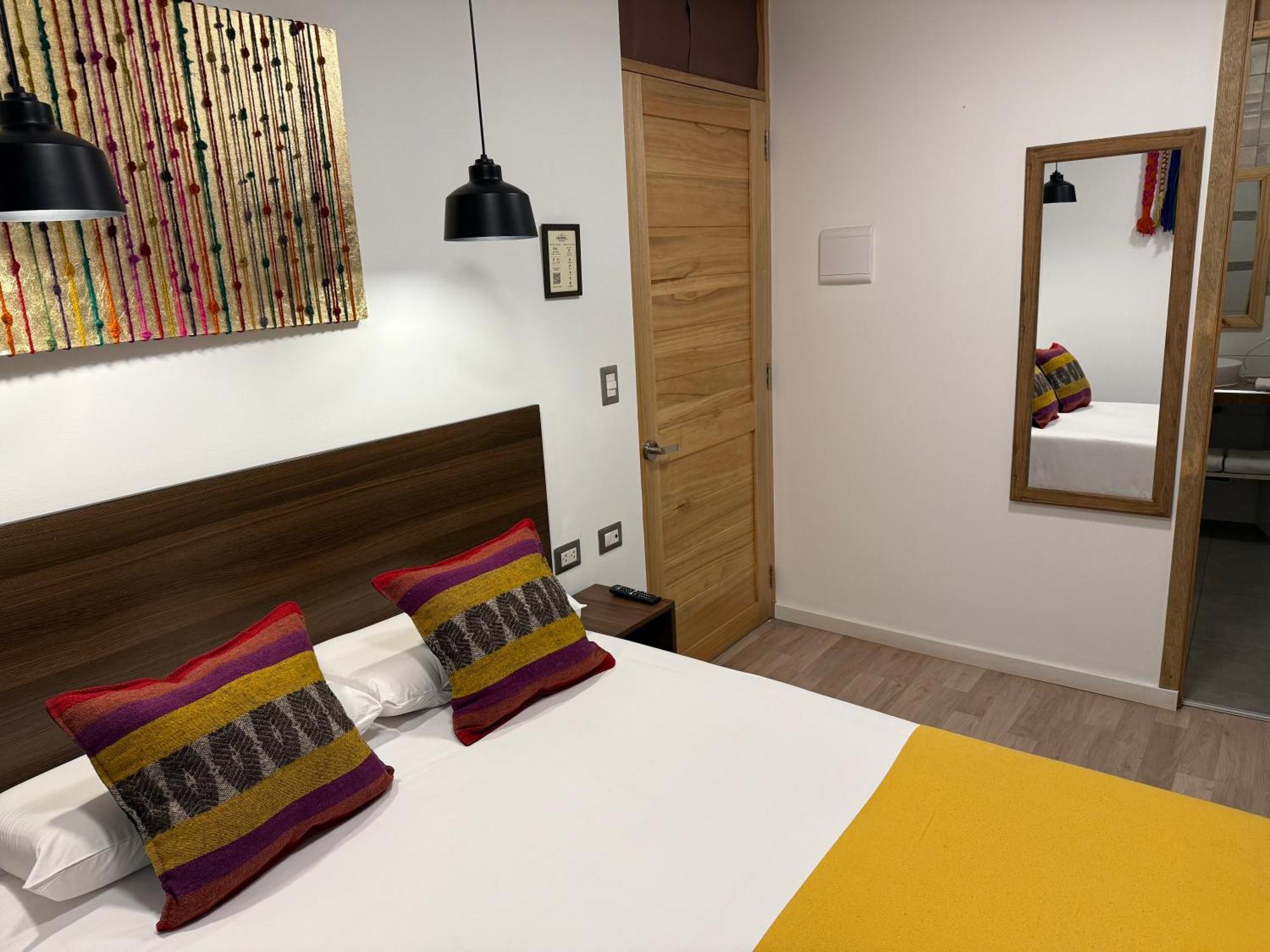Casa Cristobal Centenario Deluxe Hotel 3*