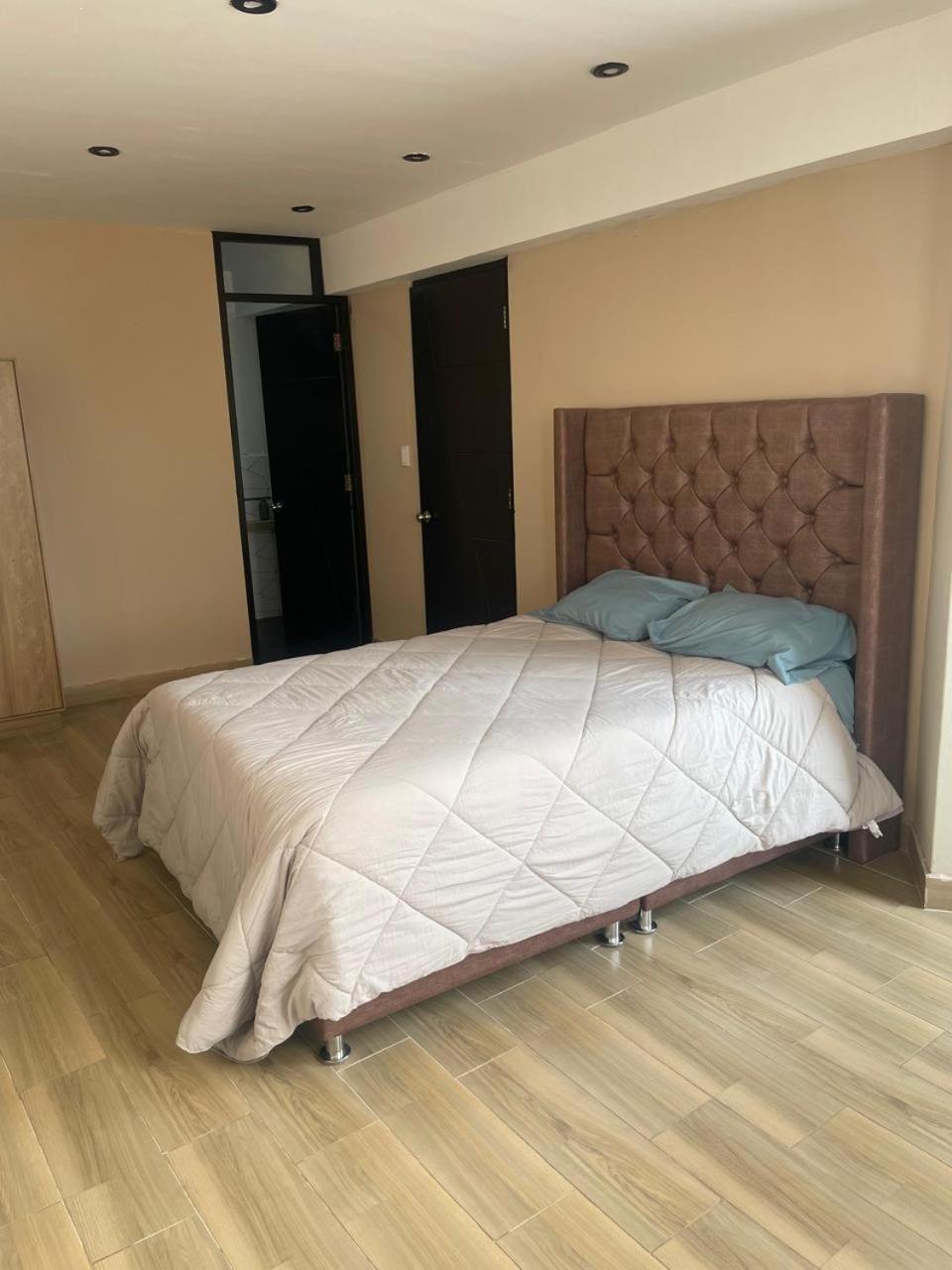 Mirador Vip Homestay *