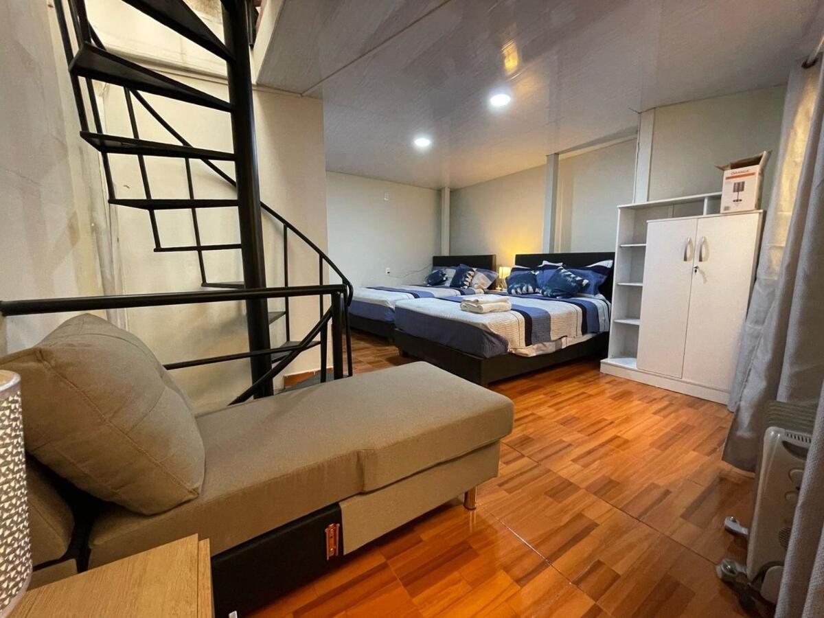 Minidepartamento De 3 Pisos, Completo Y Comodo Cusco