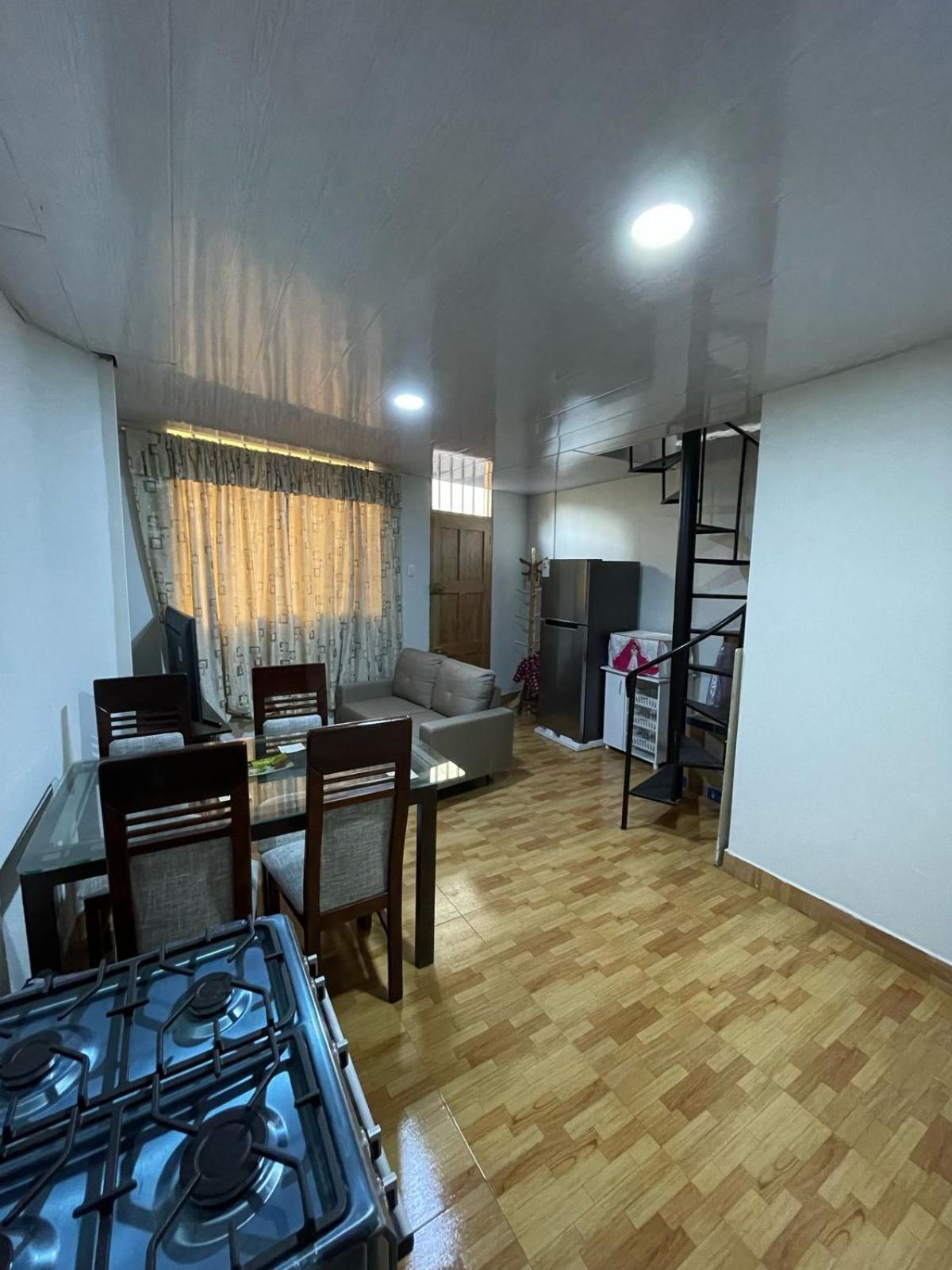 Minidepartamento De 3 Pisos, Completo Y Comodo *