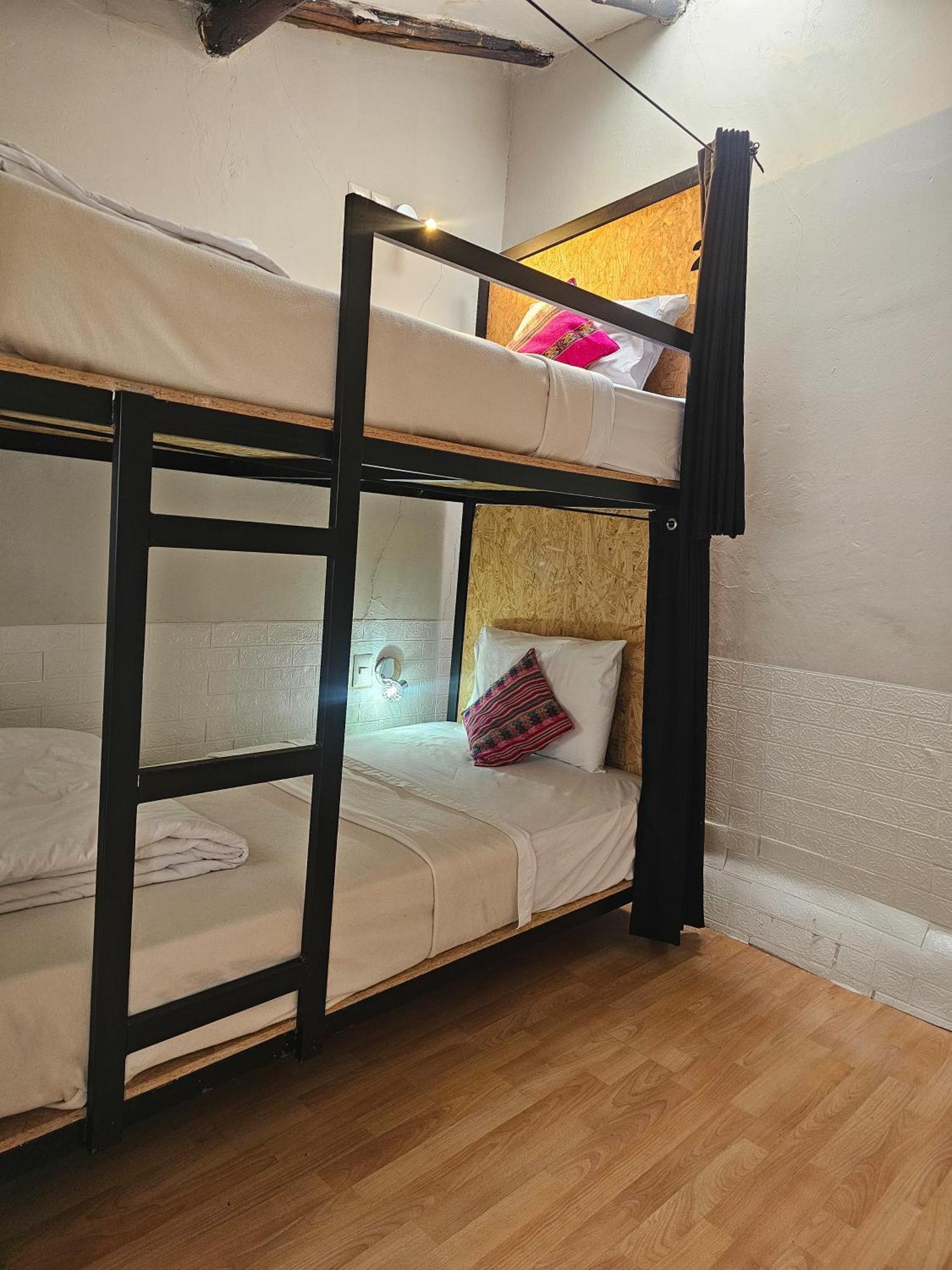 Guest house Xplora 2*