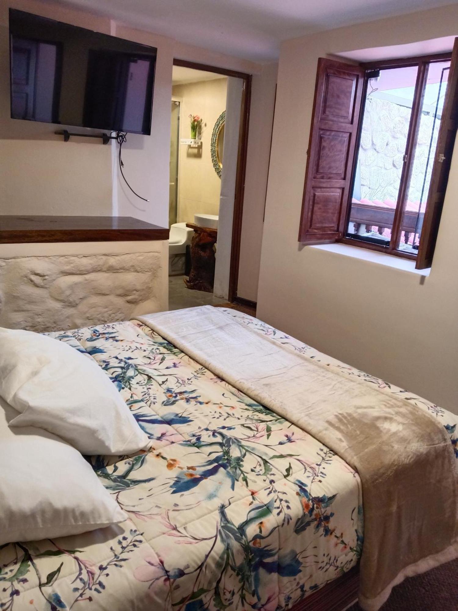 Hotel Mi *