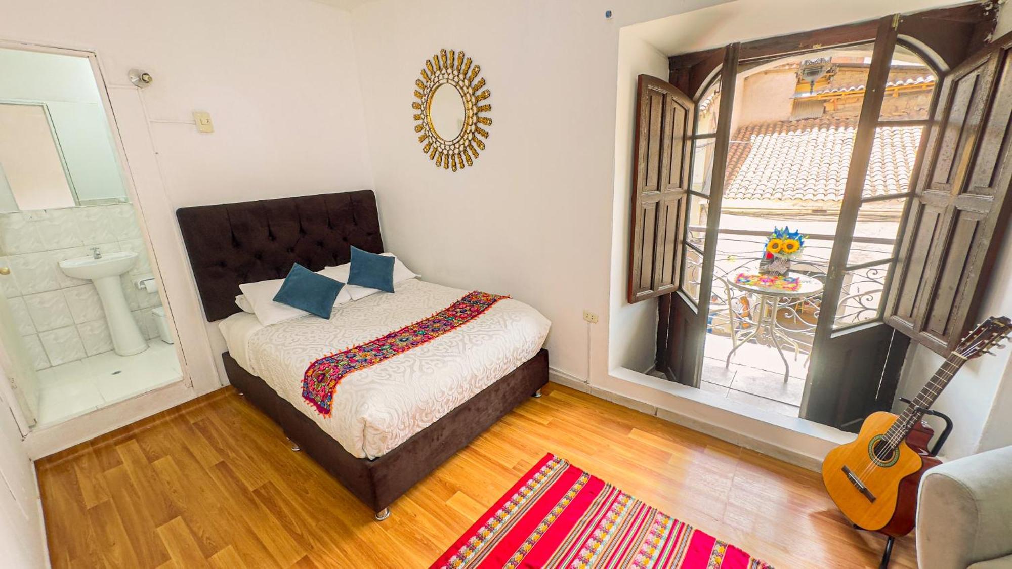 Alegrias Plaza Apartment *