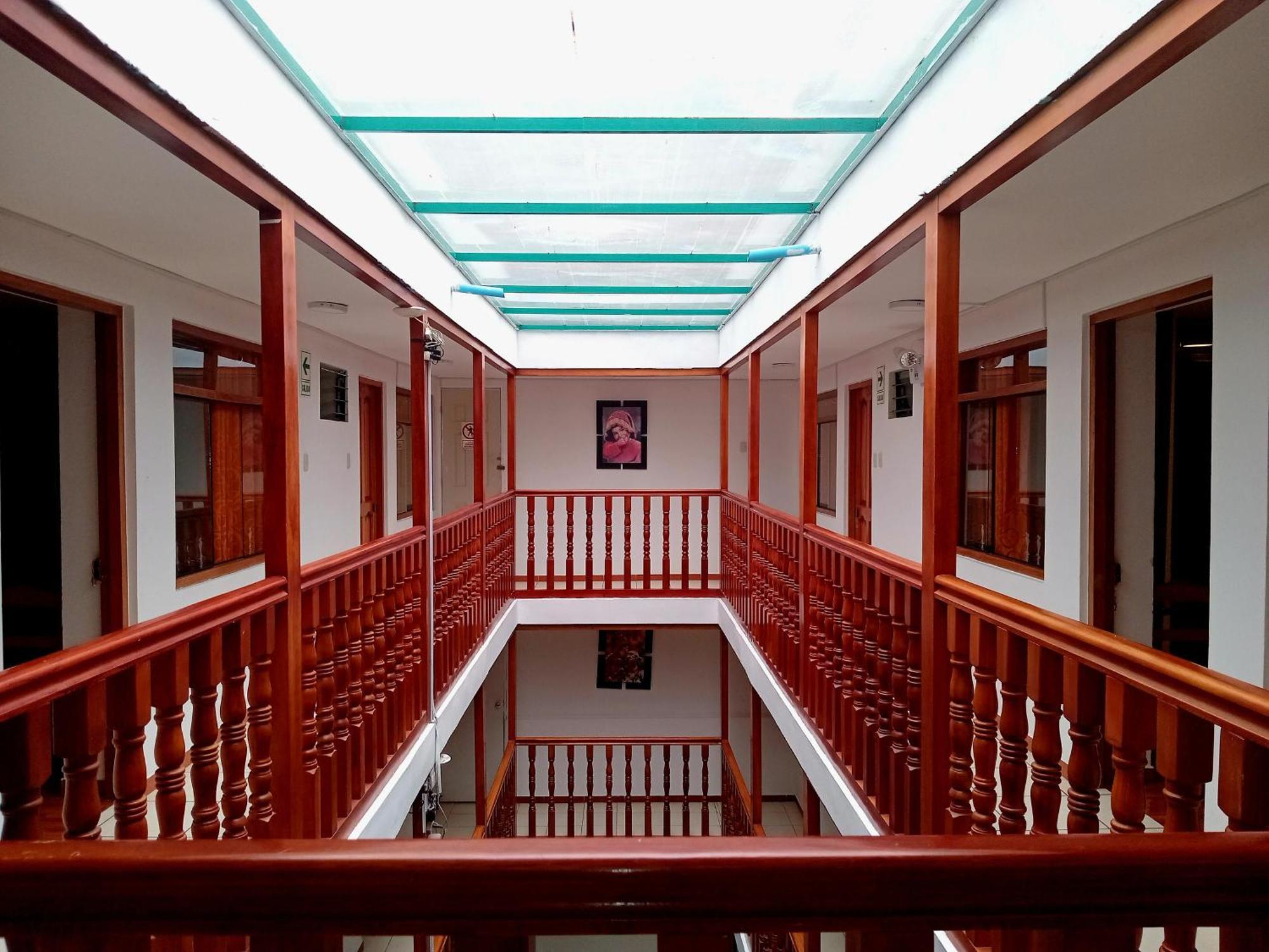 Munay Nusta Hotel 3*