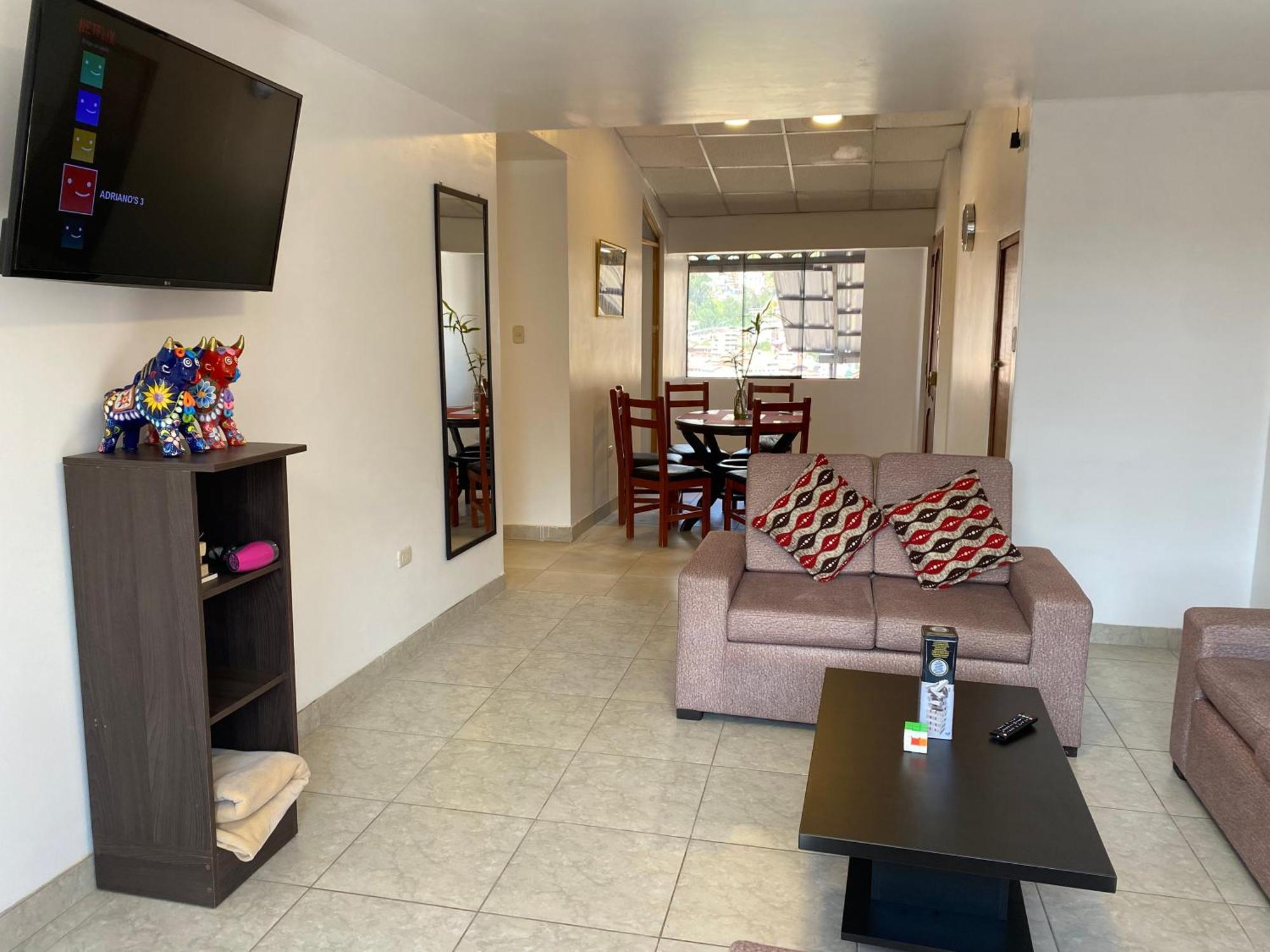 Adriano's Deluxe 4 * Cusco