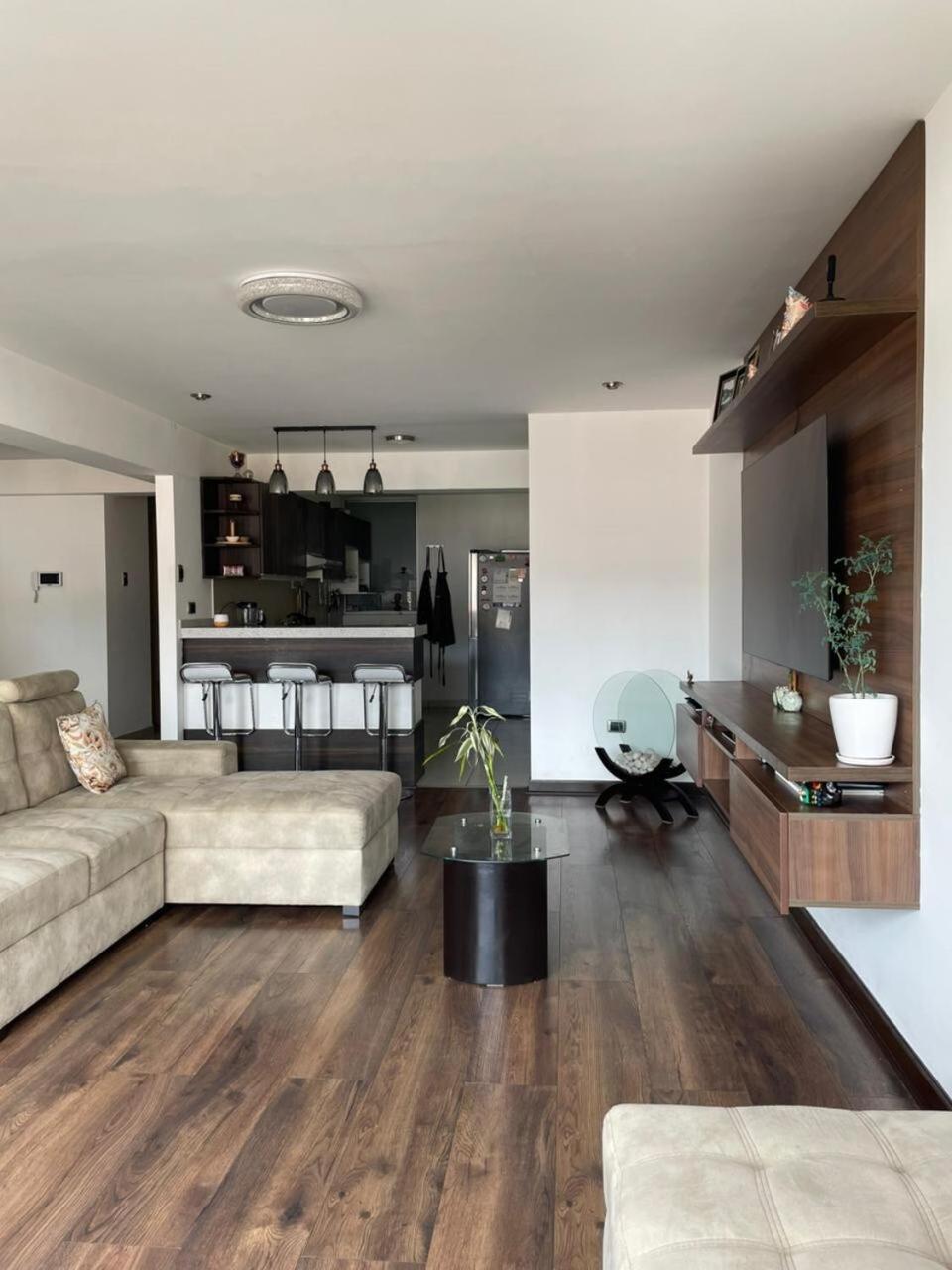Residencial Privada Elegante Apartamento *