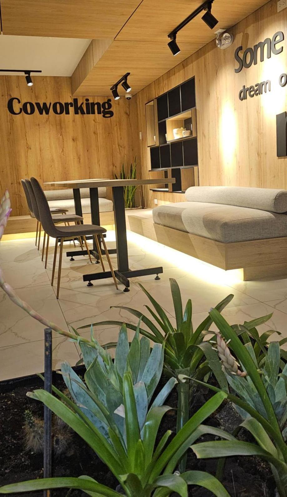 Askha Aparthotel