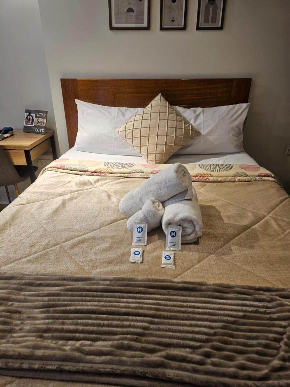 Askha Aparthotel