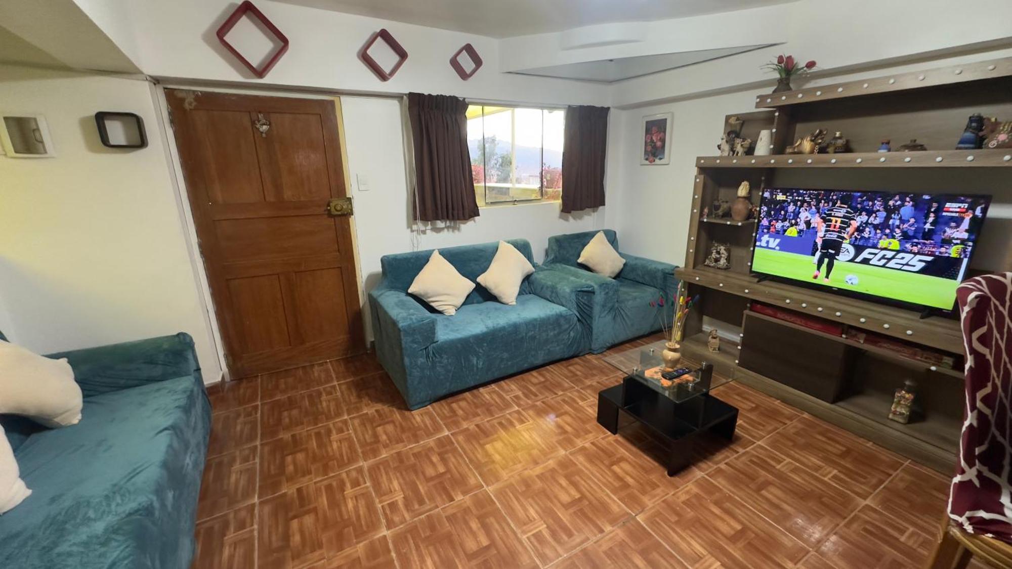 Libertrek House *