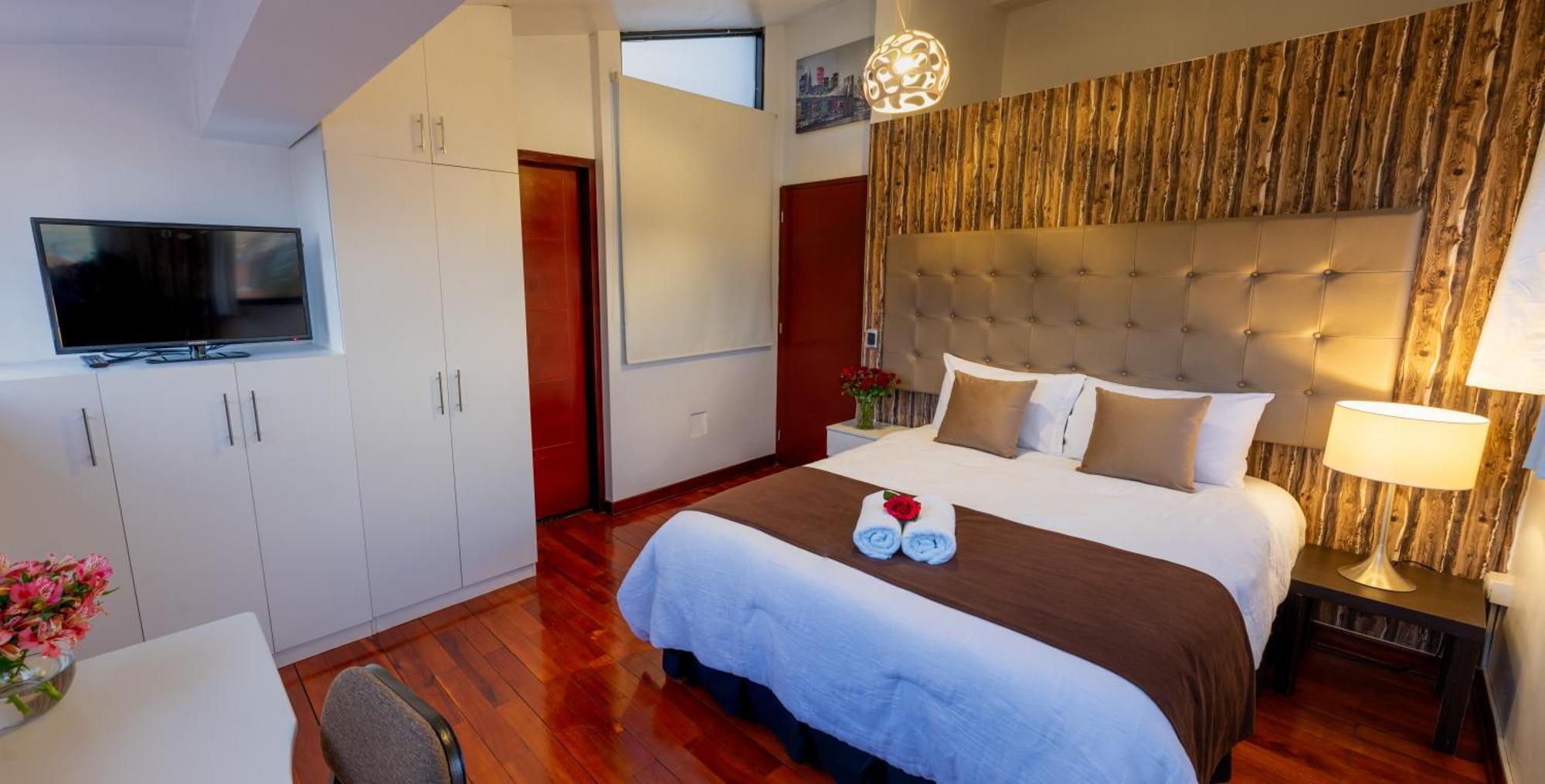 Rhouse Aparthotel 3*