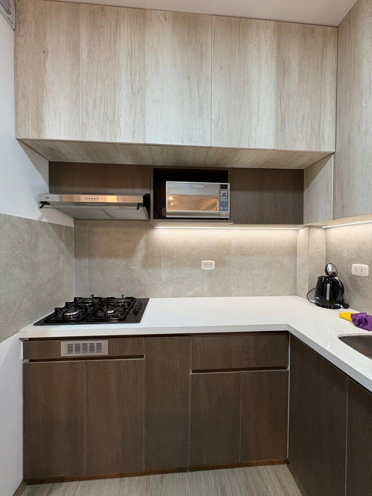 Apartamento Centrally Located And Modern In Premiere