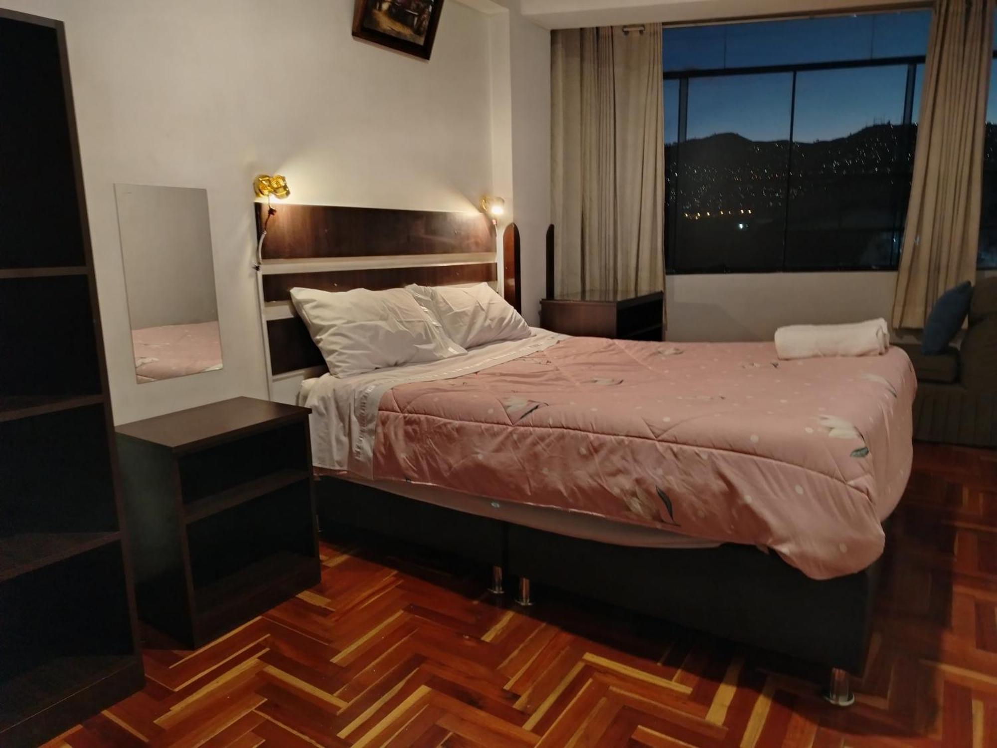 Apartment Tahuanwasi House Building *