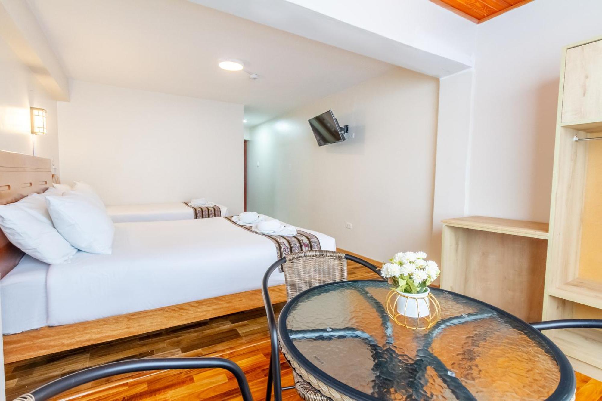 Guest Guest house *
