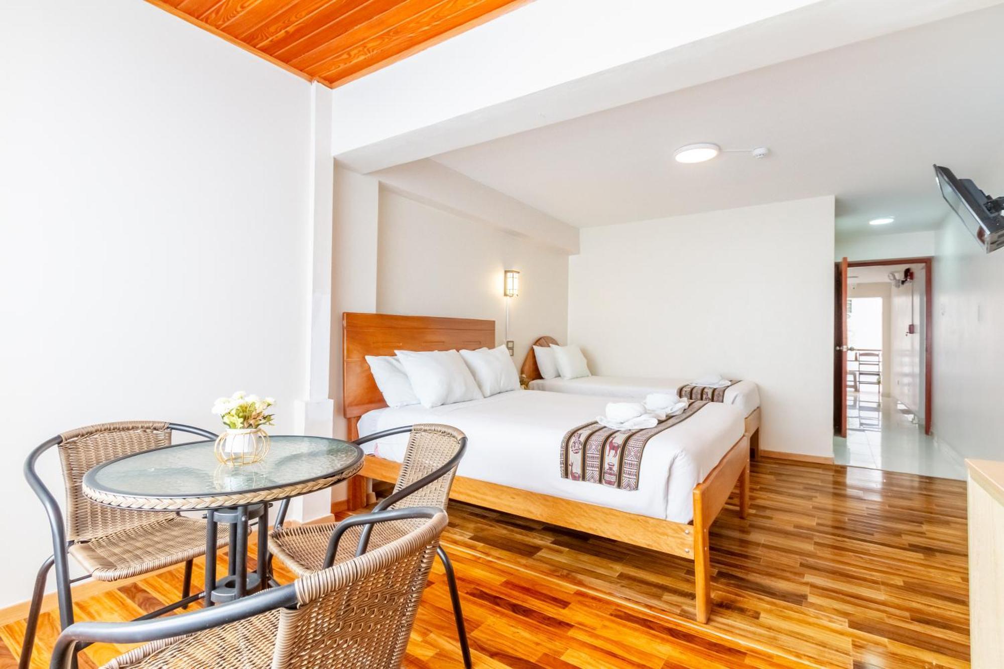 Guest Guest house *