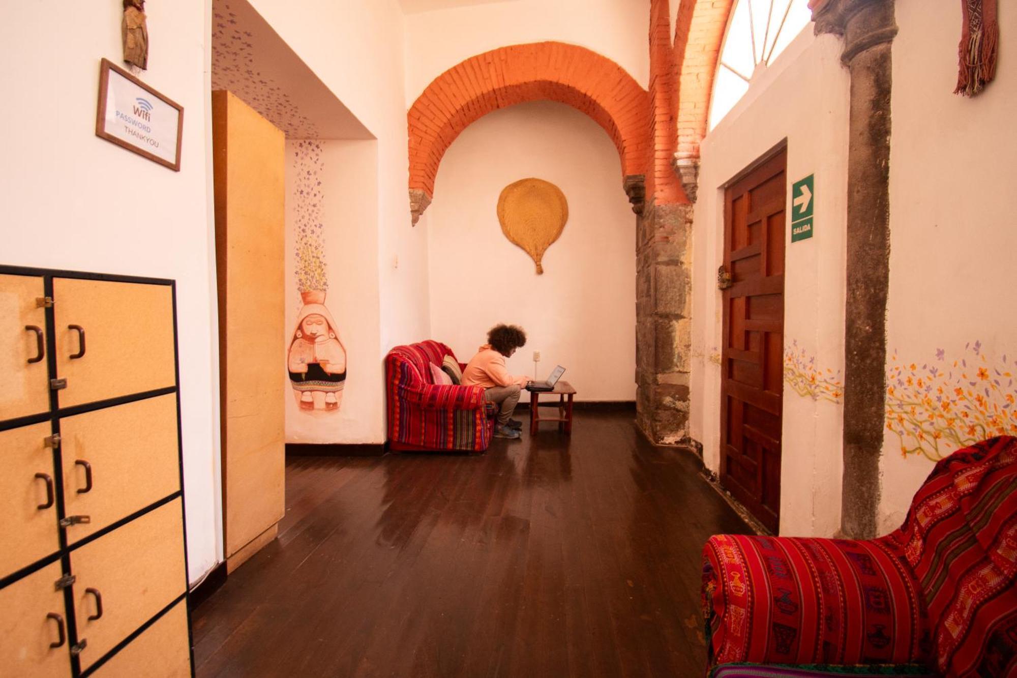 Hostel Vip House *