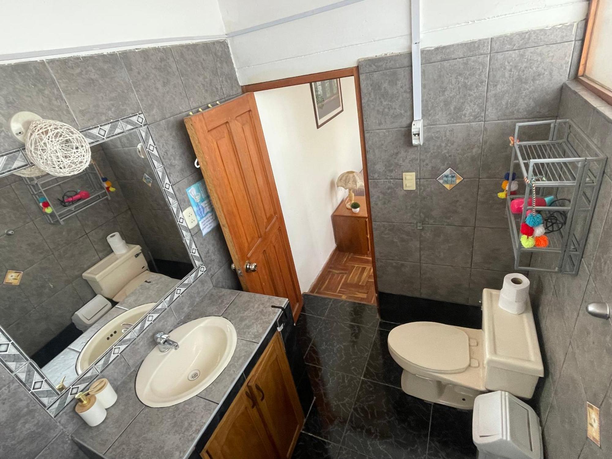 Modern 3br House With Large Terrace & Urban Views Cusco