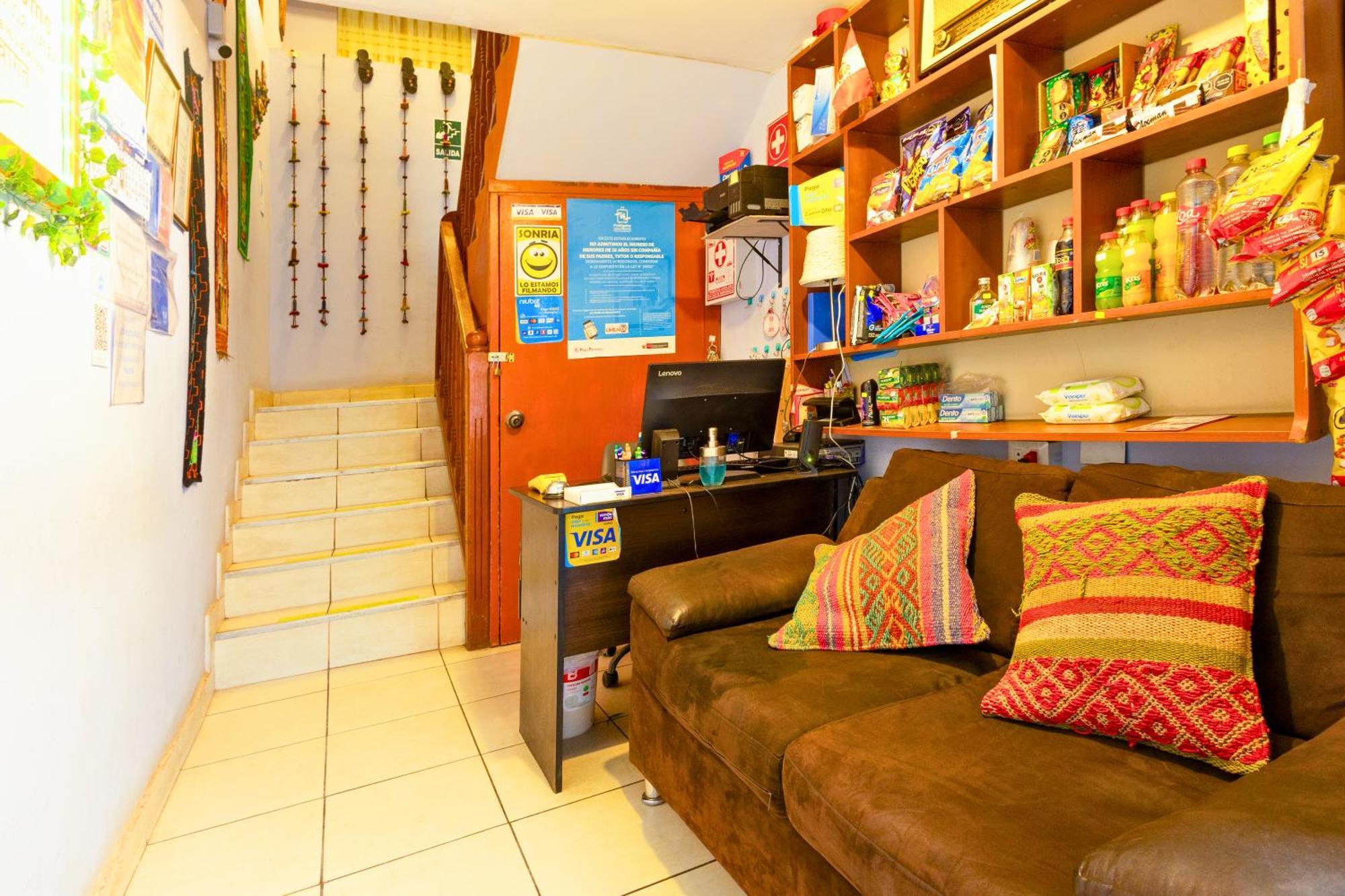 Hermoza House Bed & Breakfast