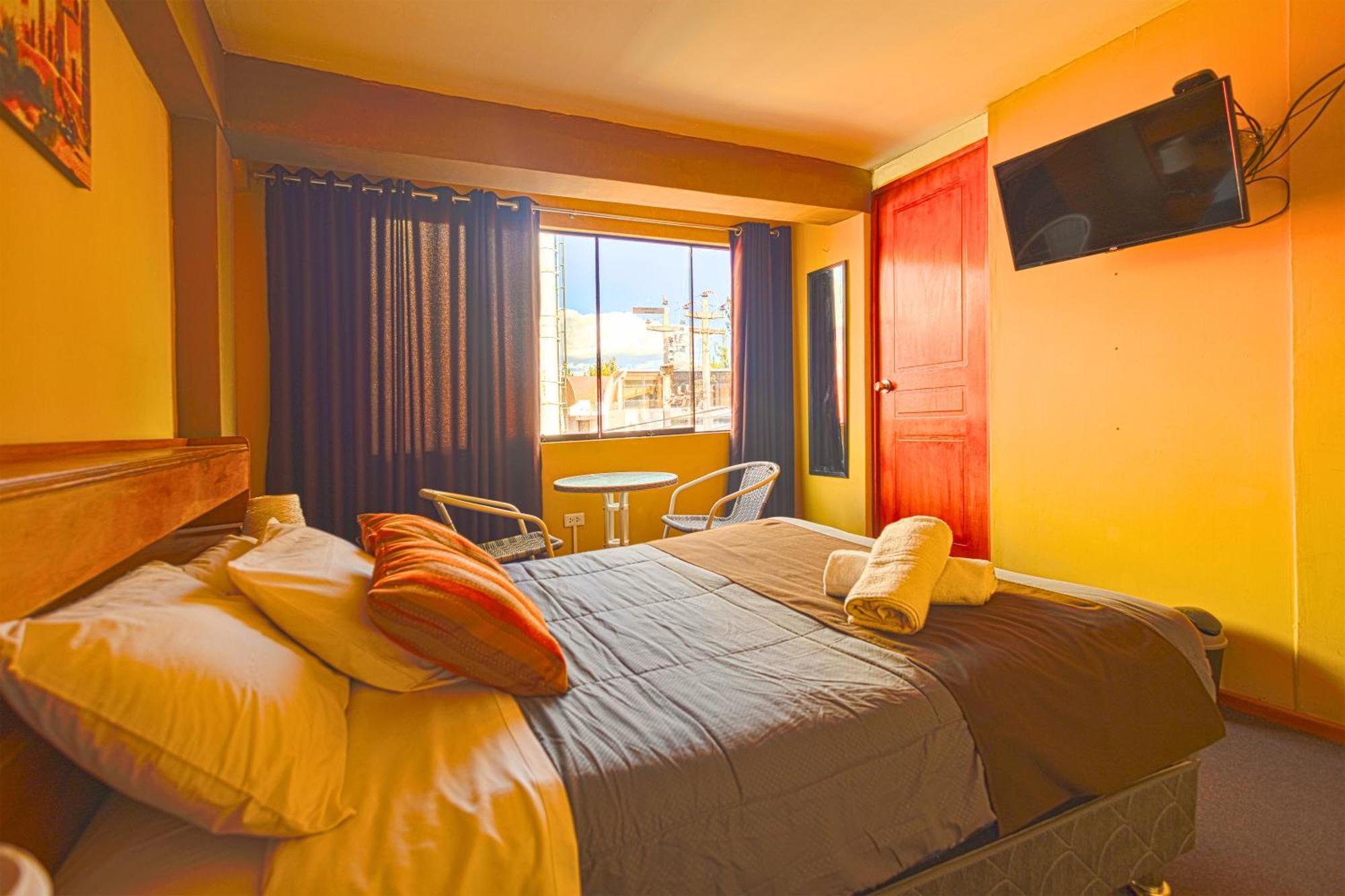 Hermoza House 2*