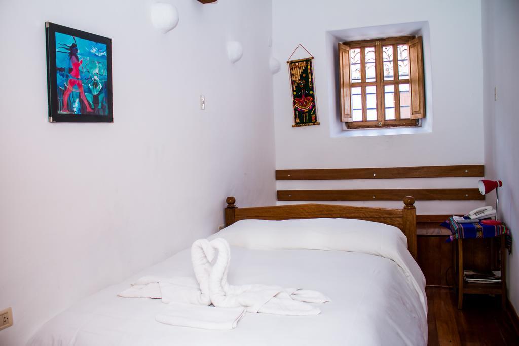 Inn El Grial 2*