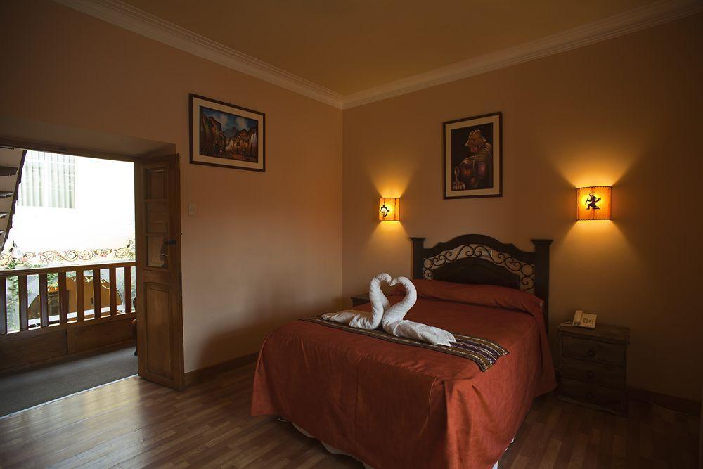 Hotel Rojas