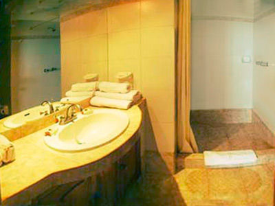 Awki's Dream Hotel