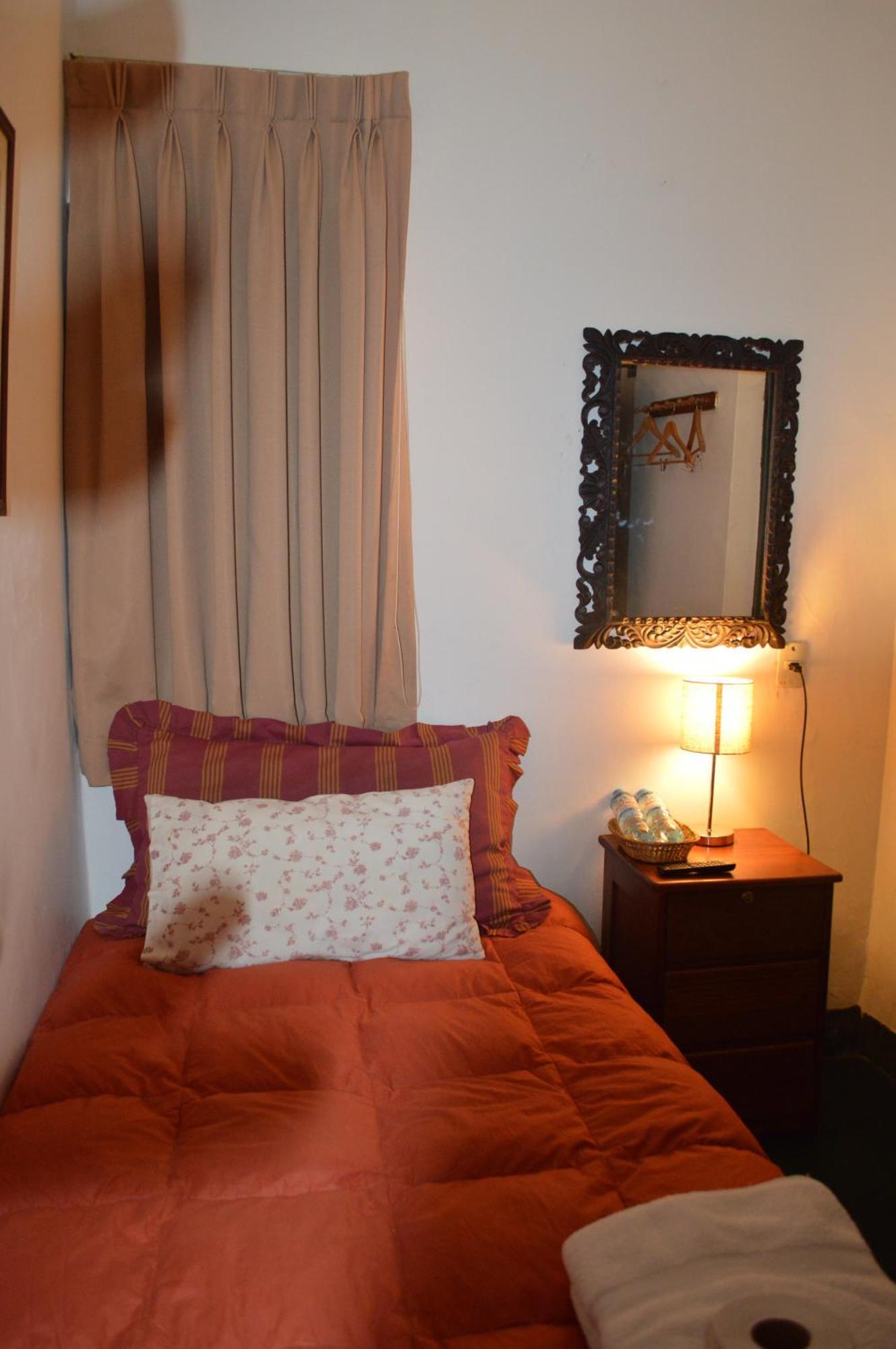 Maria Angola Hotel