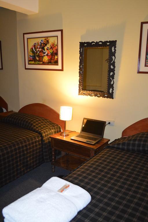 Maria Angola Hotel