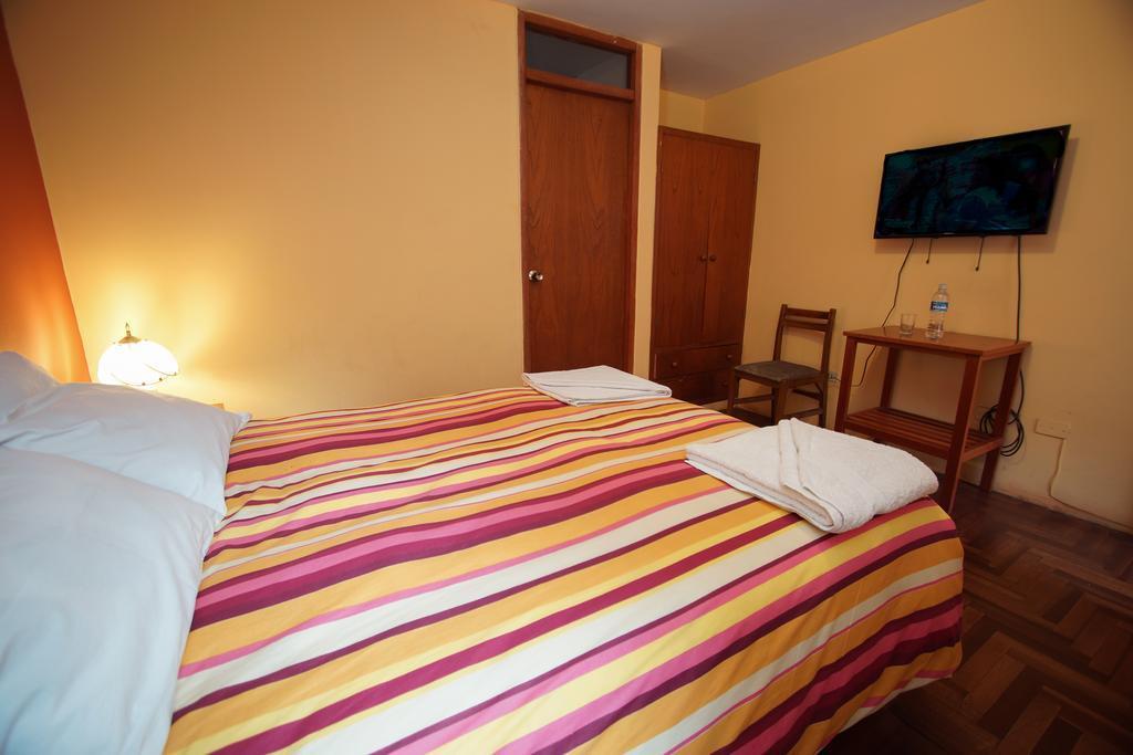 Inn Leonard's Lodgings
