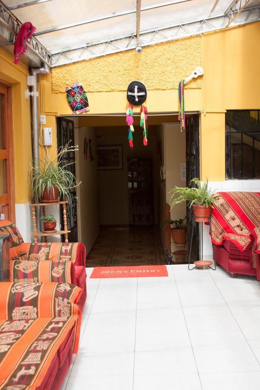 Santa Rosa Pensión Cuzco