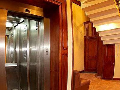 Mabey Hotel 3*