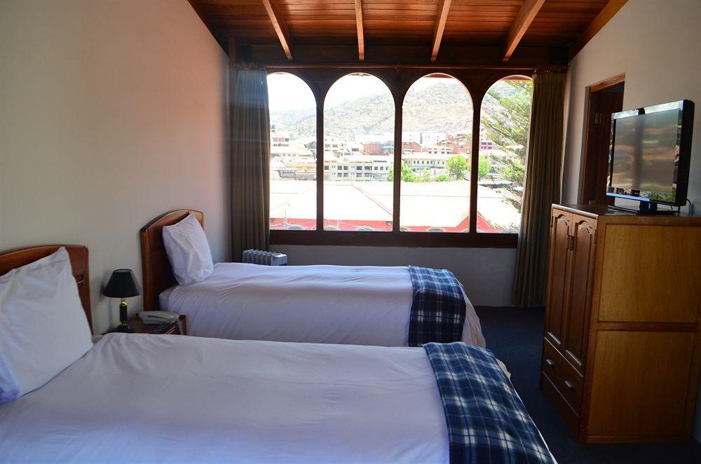 Tierra Del Sol Hotel
