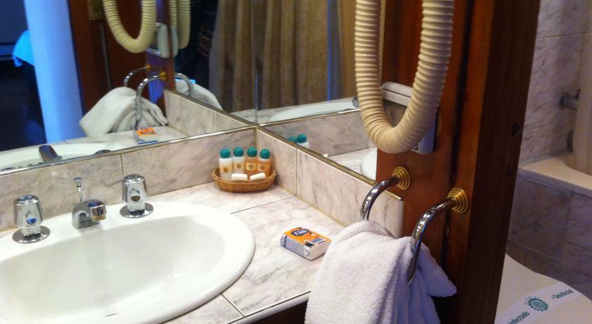 Del Prado Hotel 3*