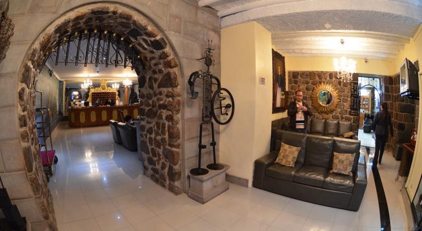 Hacienda Plaza Hotel 3*