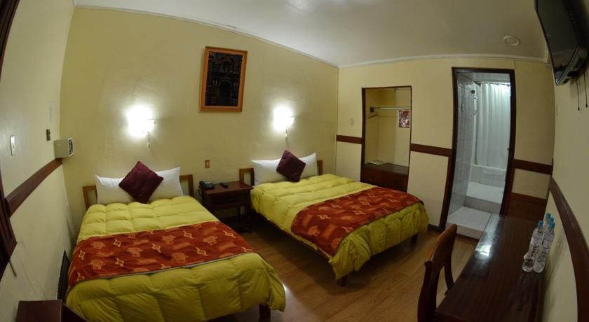 Hacienda Plaza Hotel 3*