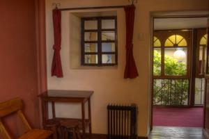 Catama Bed & Breakfast
