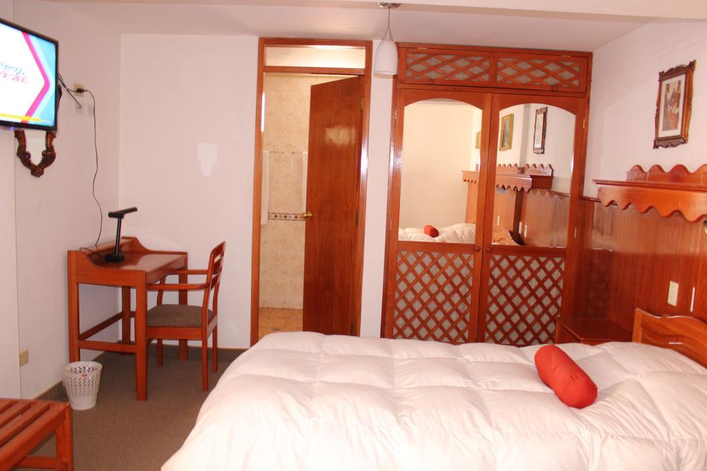 Hotel La De Atahualpa 3*