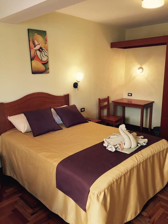 Khuyay Guest house
