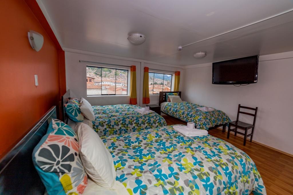 Inn Qori Punku 2*