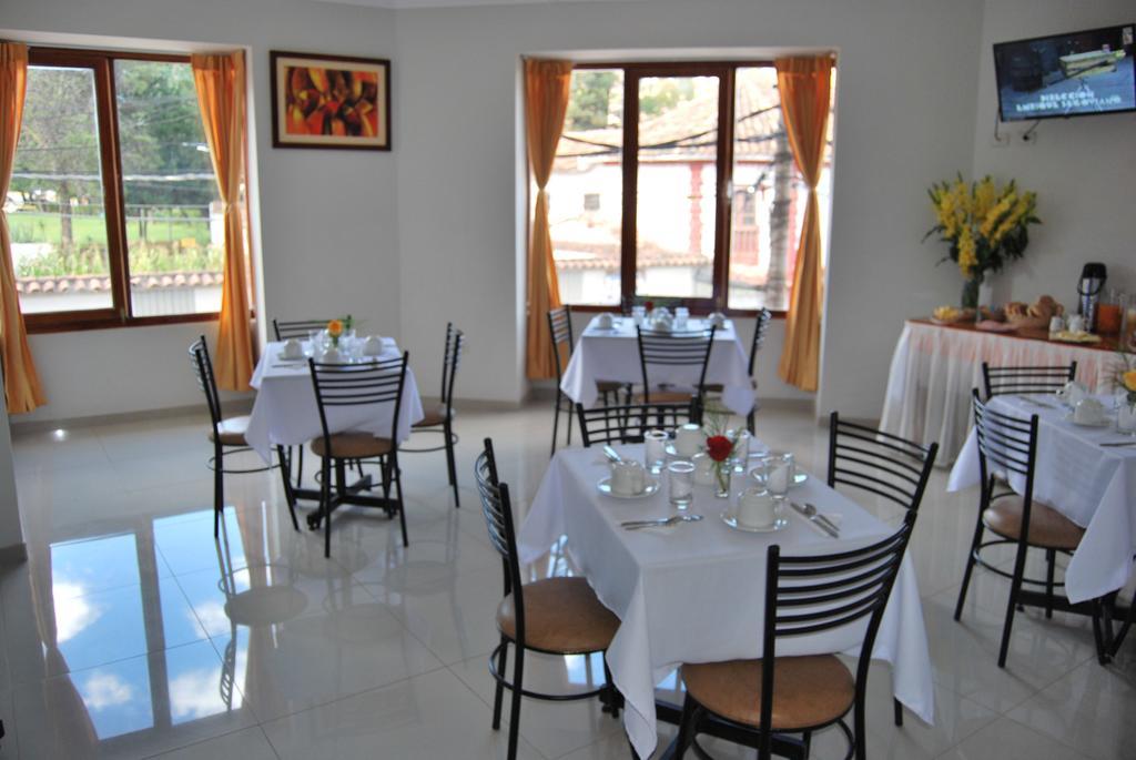 Hotel House 2*