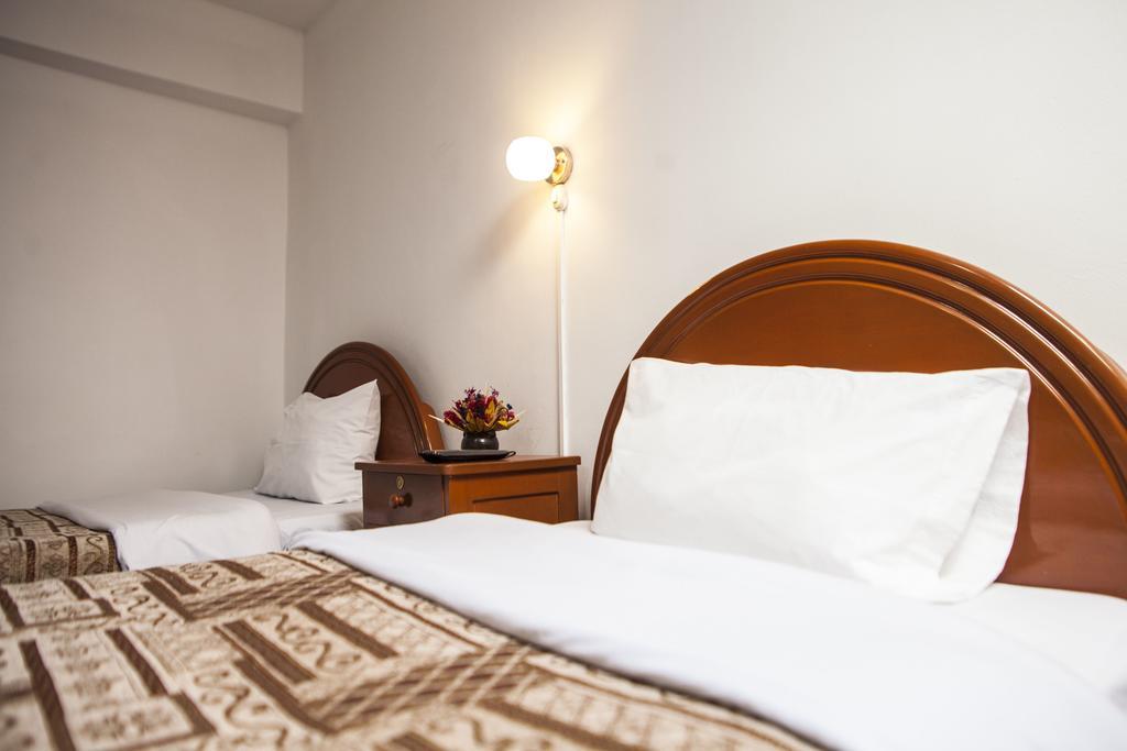 Killa Guest house 2*