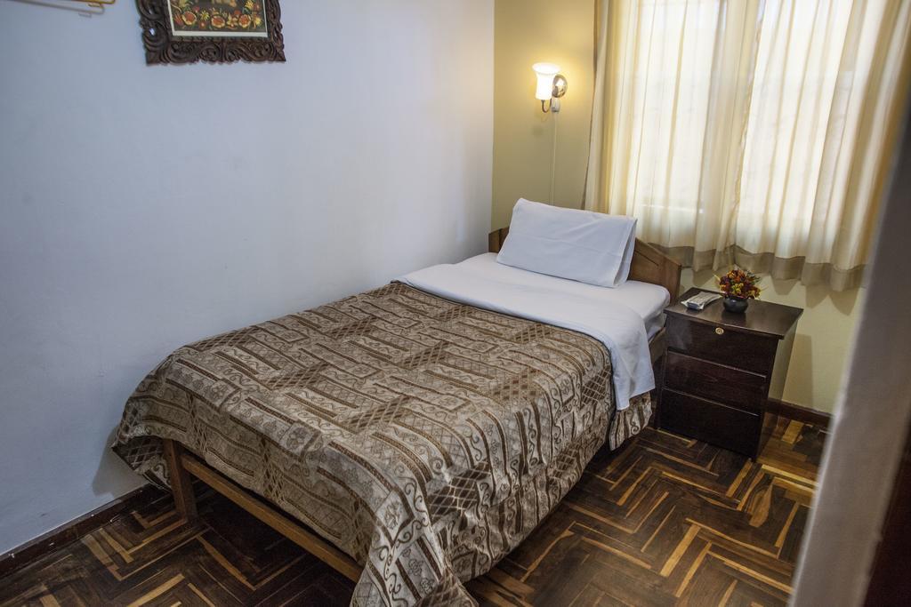 Killa Guest house 2*