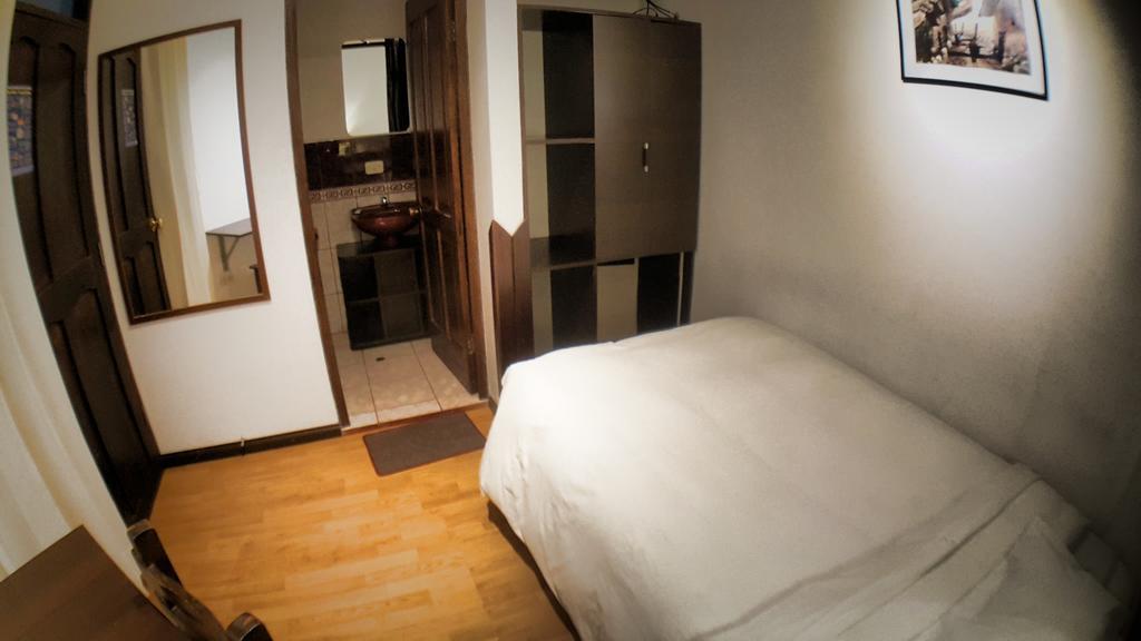 Hotel Killa House 2*