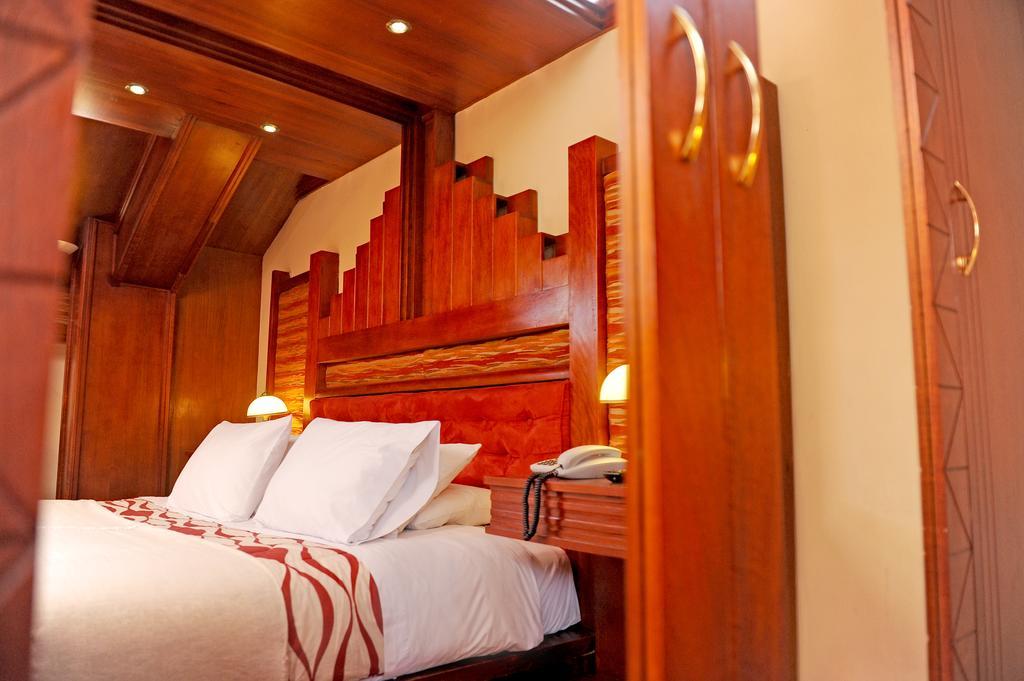 Hotel Waynapicchu Cusco