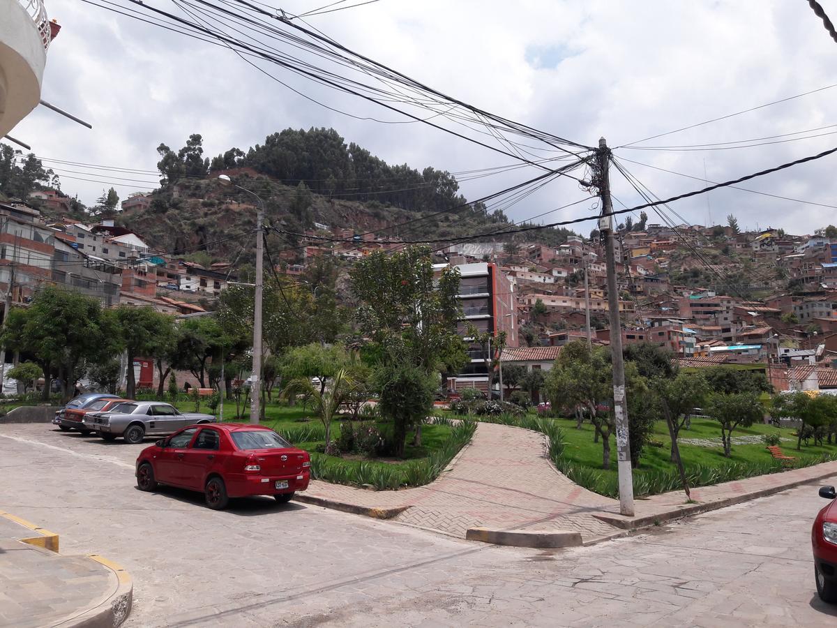 Privado Lucrepata *