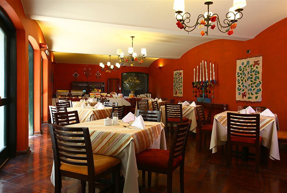 Hotel Lp Portales