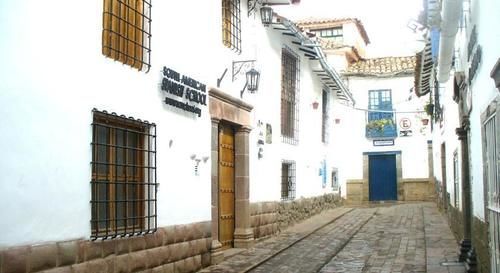 El Grial 2* Cusco