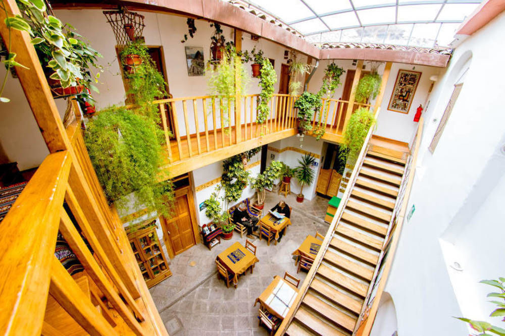 Inn El Grial 2*